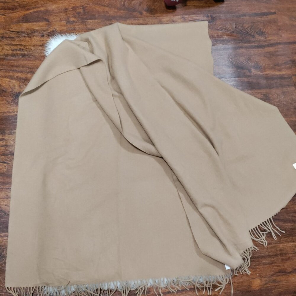NWT Wilfred Fringed Classic Gold Camel 100% Wool Neck Warmer Scarf XXL - Picture 4 of 14